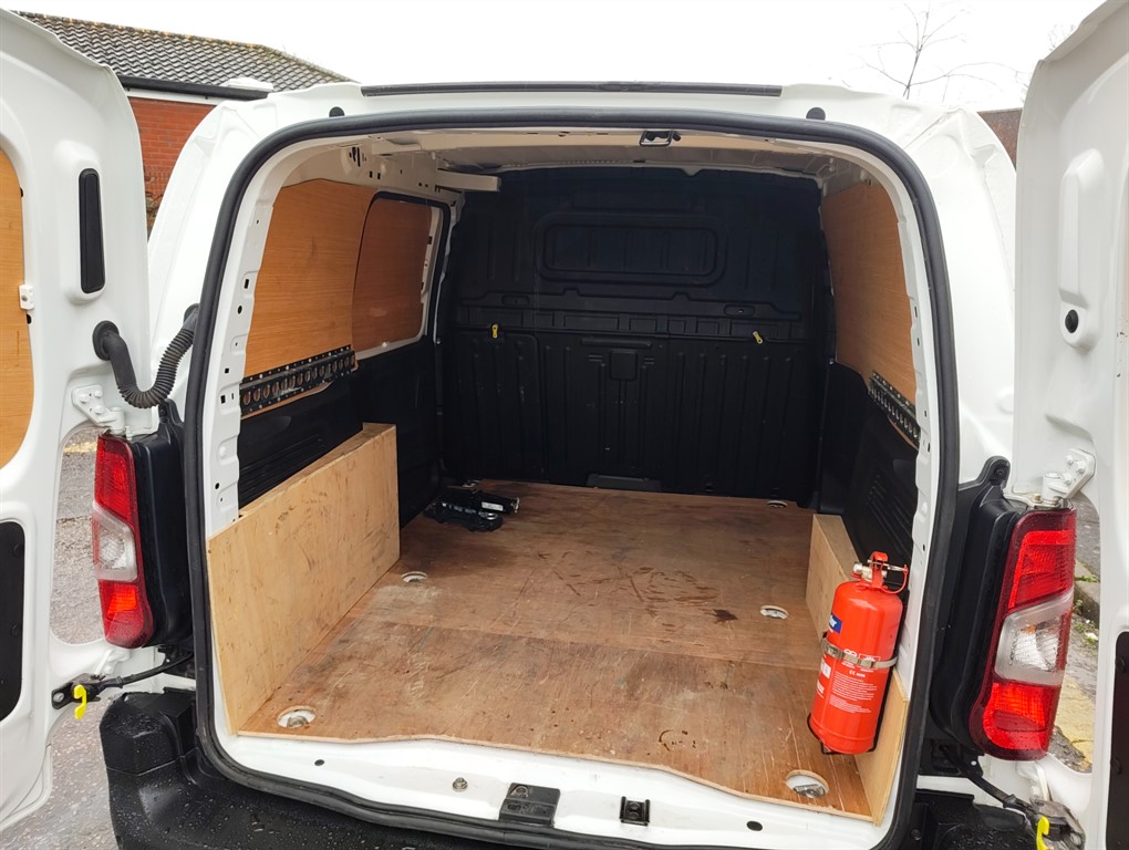 Used Peugeot Partner 2021 for sale - 77519548: Photo 6