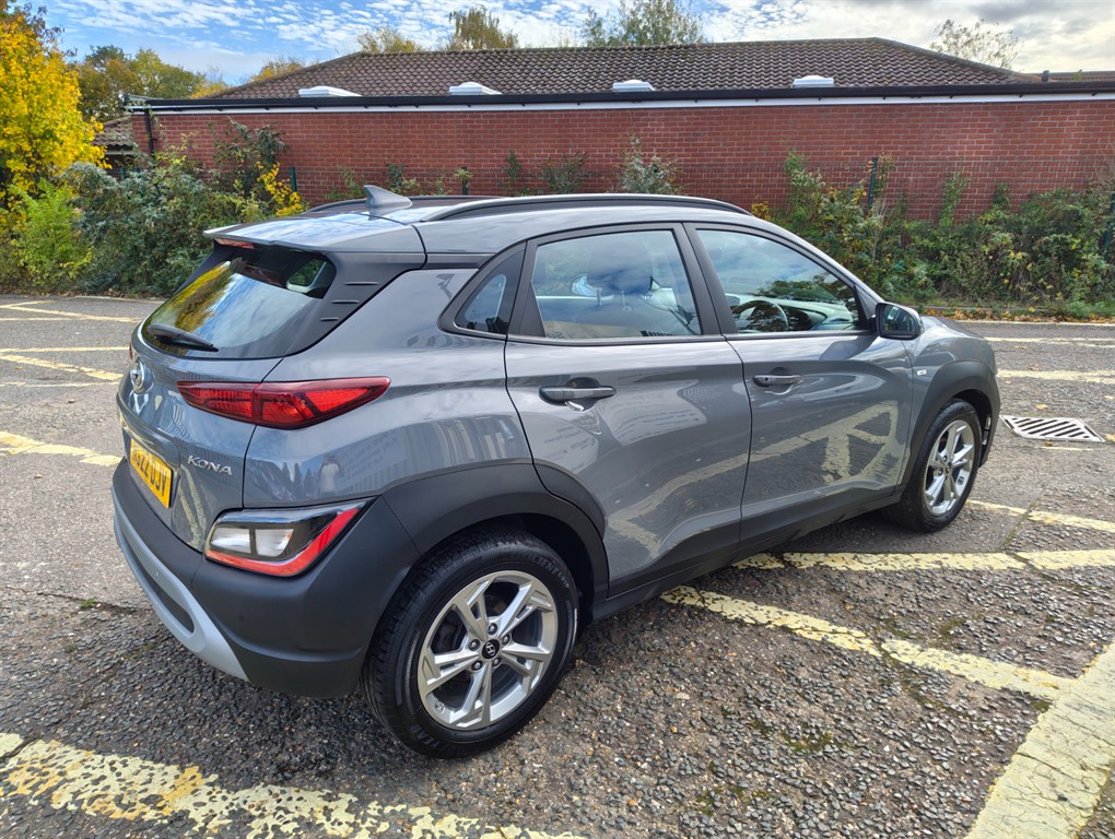 Used Hyundai KONA 2022 for sale - 76332364: Photo 5