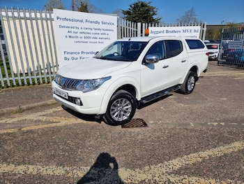 Used Mitsubishi L200 2016 for sale - 75570017: Photo