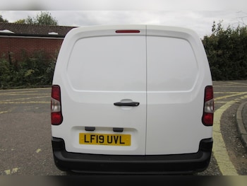 Used Citroen Berlingo 2019 for sale - 76037901: Photo