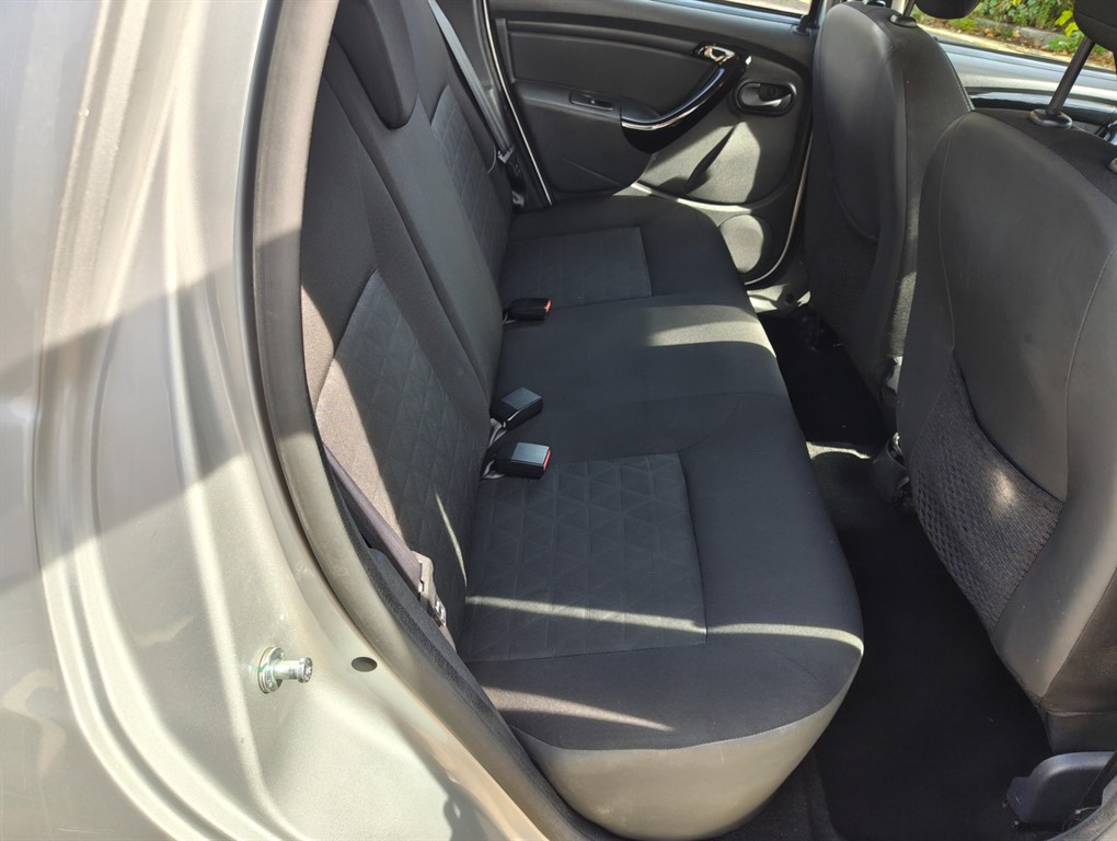 Used Dacia Duster 2015 for sale - 76322120: Photo 6