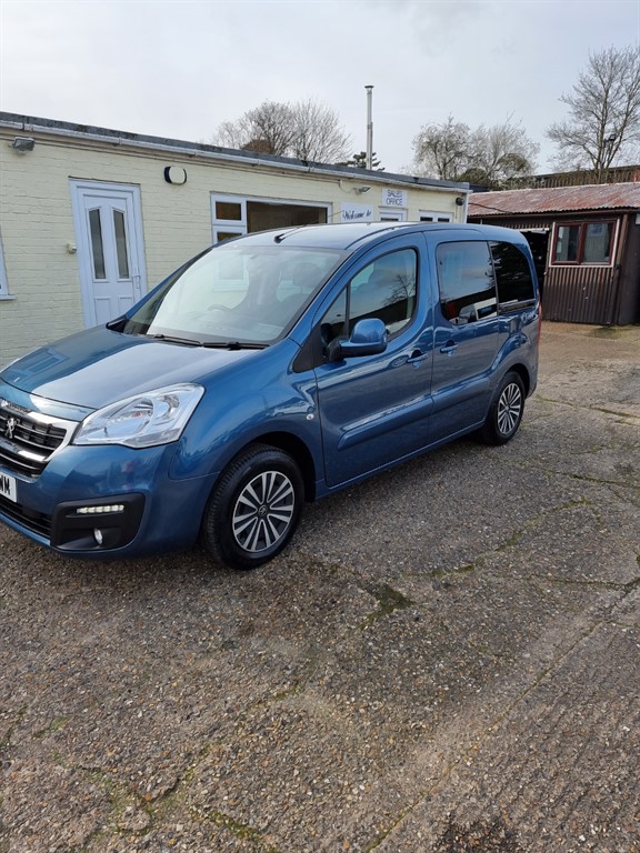 Vehicle 1