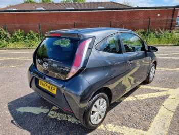 Used Toyota AYGO 2015 for sale - 74952732: Photo