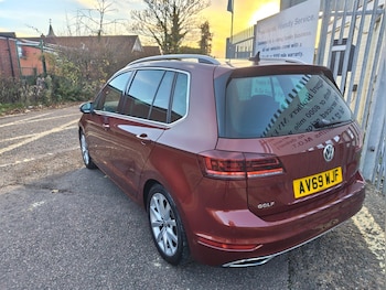 Used Volkswagen Golf SV 2019 for sale - 76568184: Photo