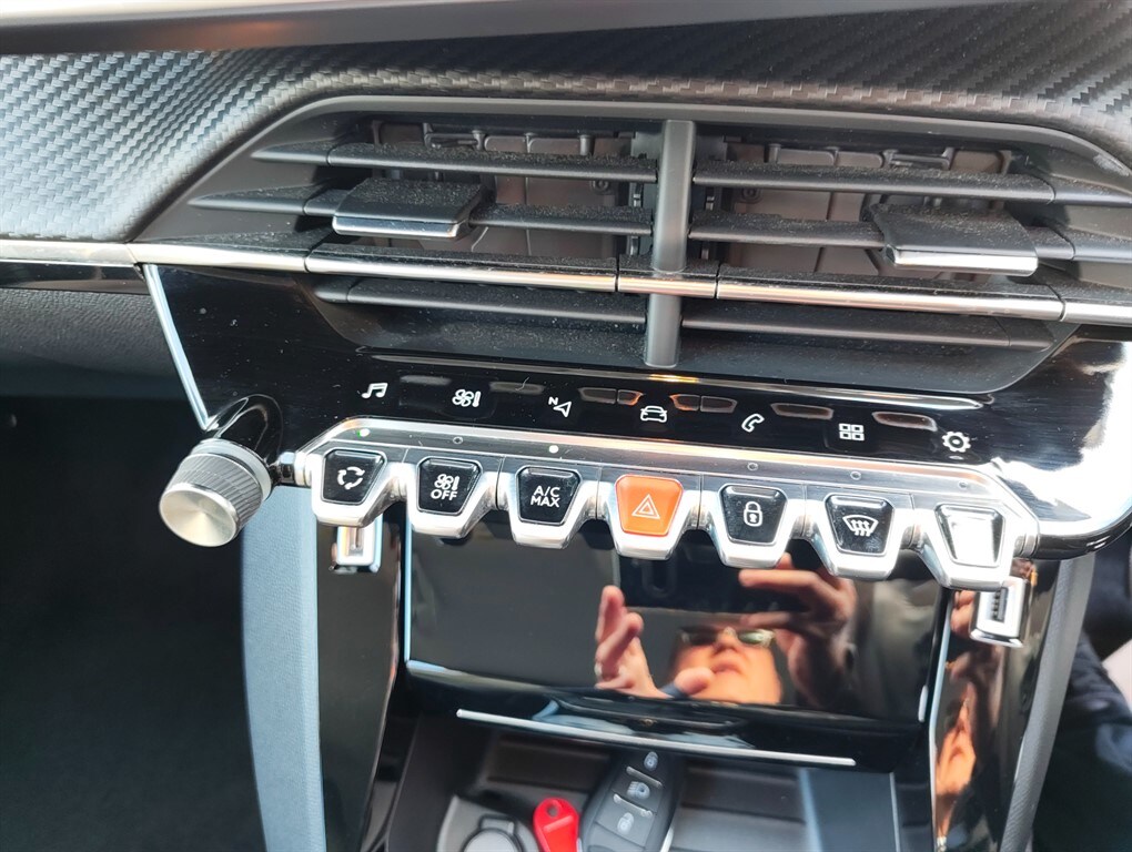 Used Peugeot 208 2022 for sale - 77225452: Photo 10