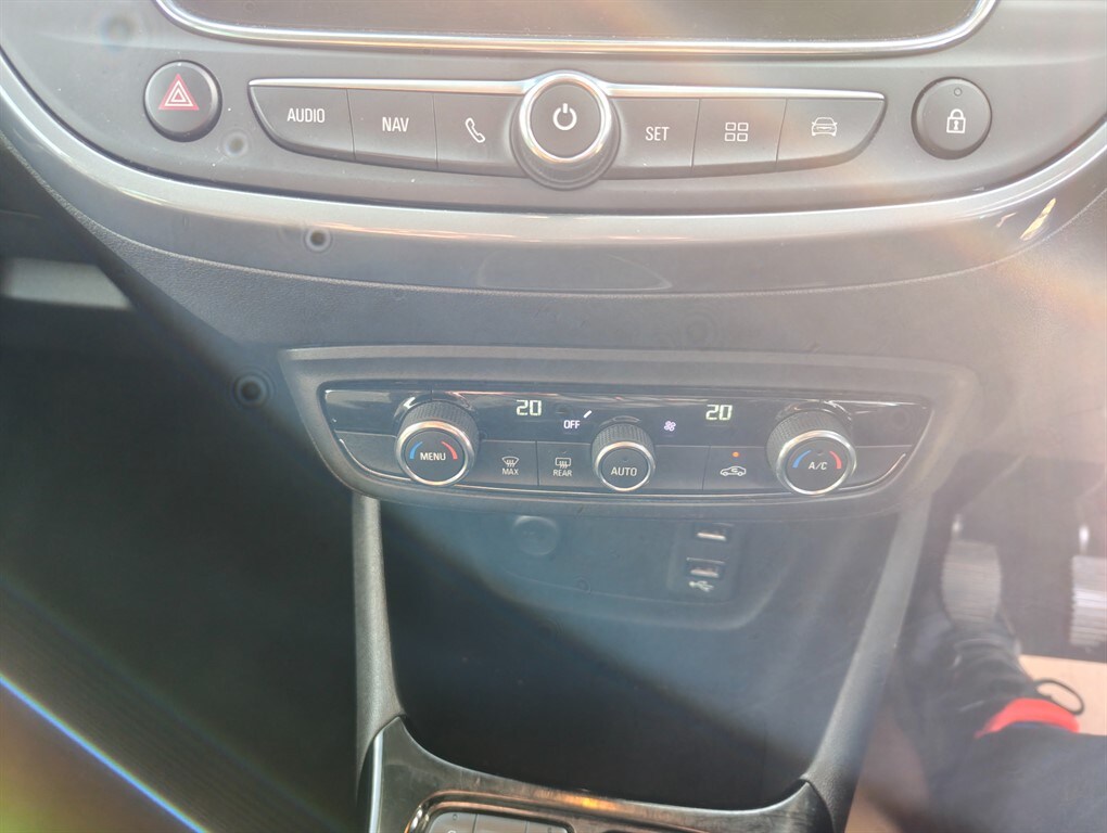 Used Vauxhall Crossland X 2020 for sale - 76355353: Photo 11