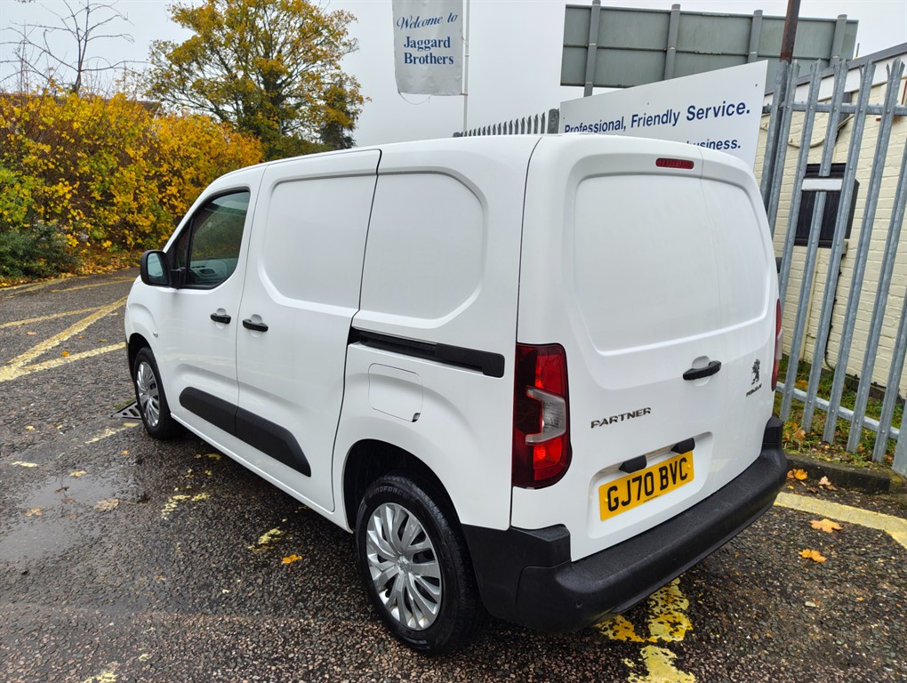 Used Peugeot Partner 2020 for sale - 76332388: Photo 4