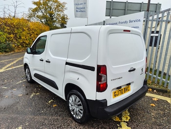 Used Peugeot Partner 2020 for sale - 76332388: Photo