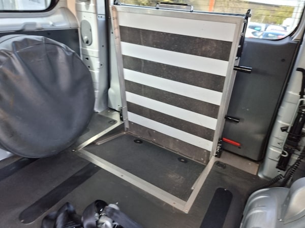 Used Peugeot Expert Tepee 2016 for sale - 75570434: Photo 11