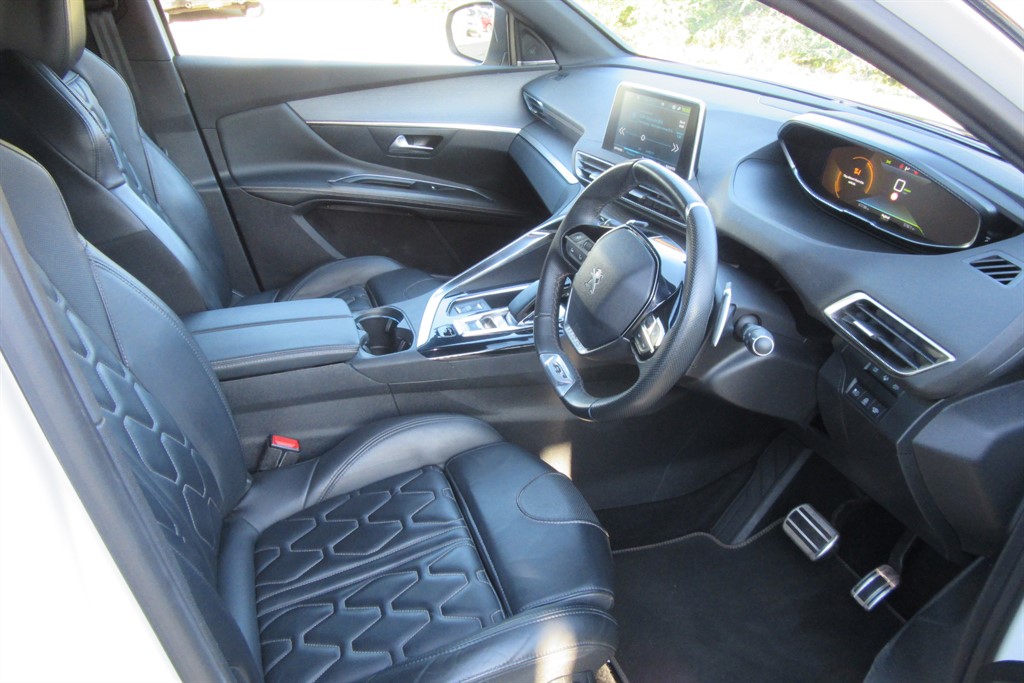 Used Peugeot 3008 2020 for sale - 76018304: Photo 10
