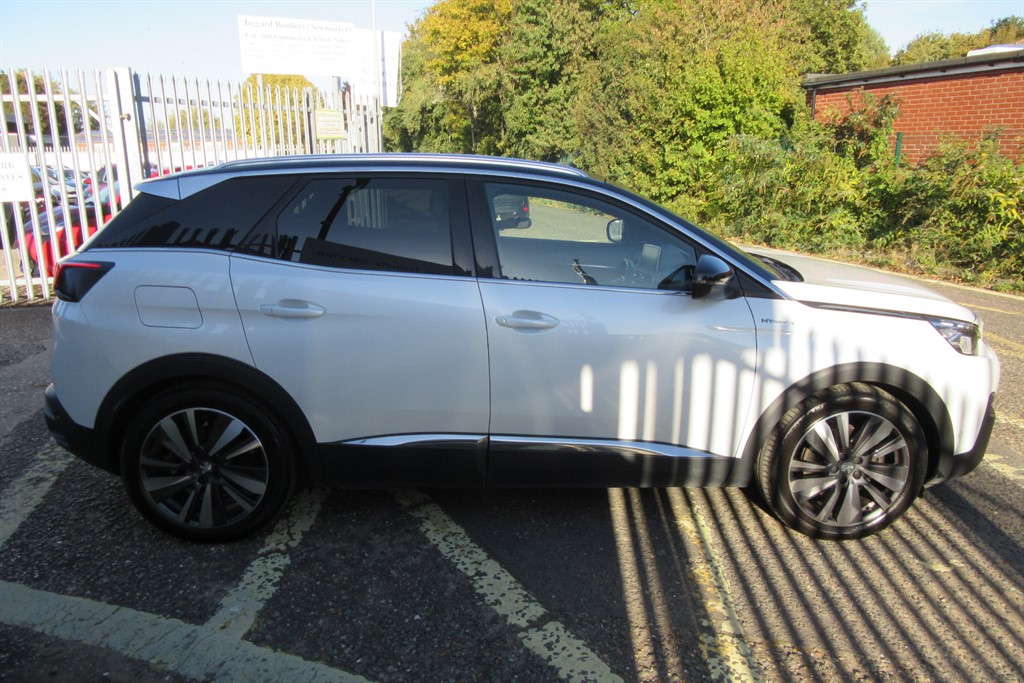 Used Peugeot 3008 2020 for sale - 76018304: Photo 5