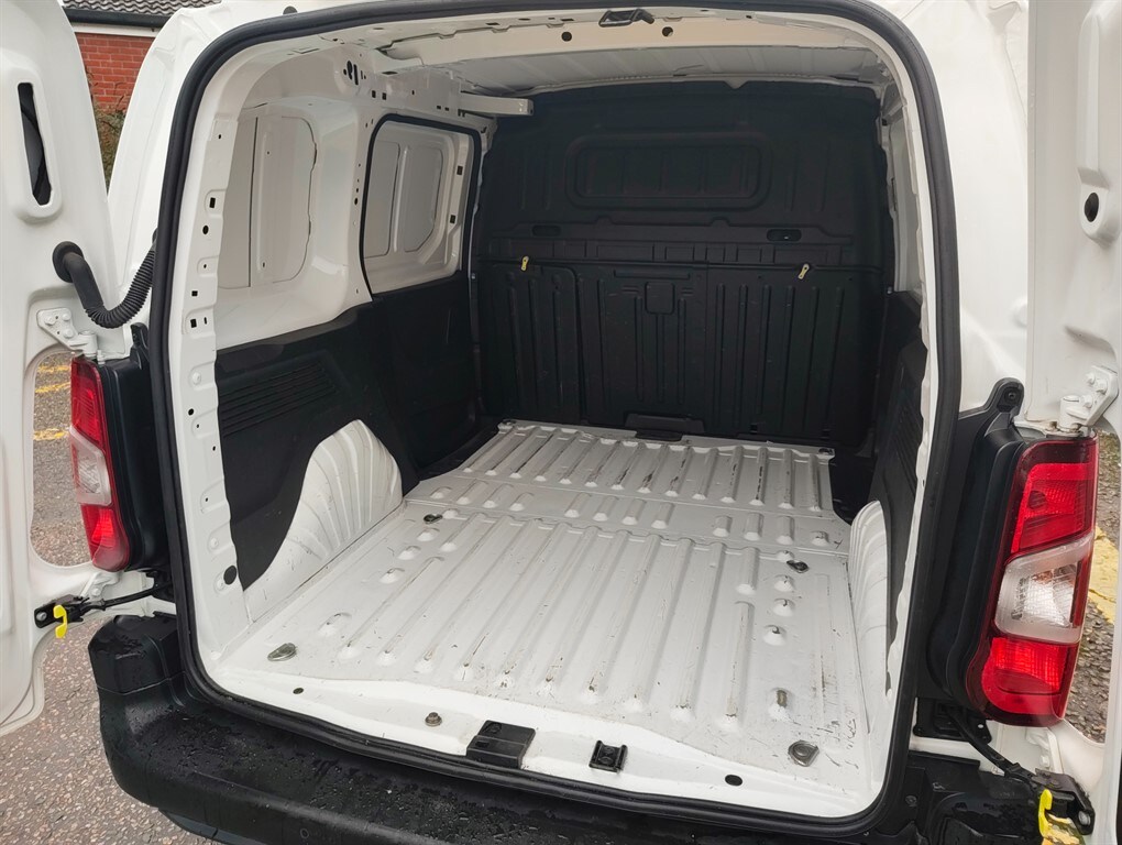 Used Citroen Berlingo 2021 for sale - 76628573: Photo 5