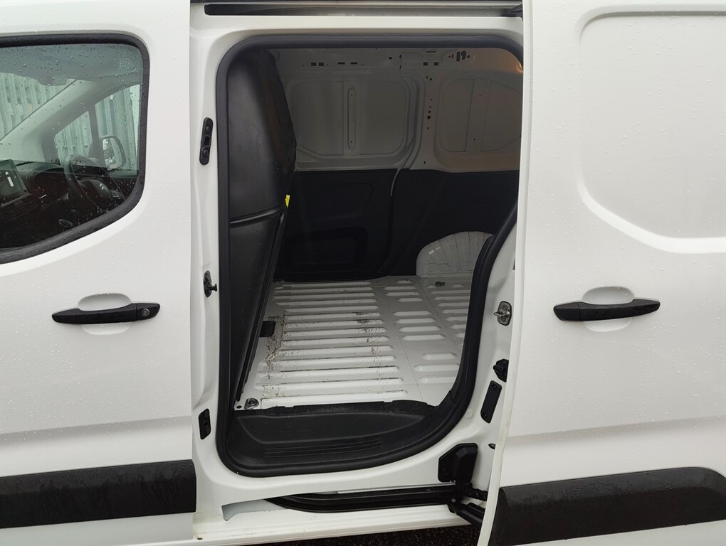 Used Citroen Berlingo 2021 for sale - 76628573: Photo 6