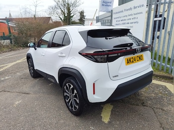 Used Toyota Yaris Cross 2024 for sale - 77581679: Photo