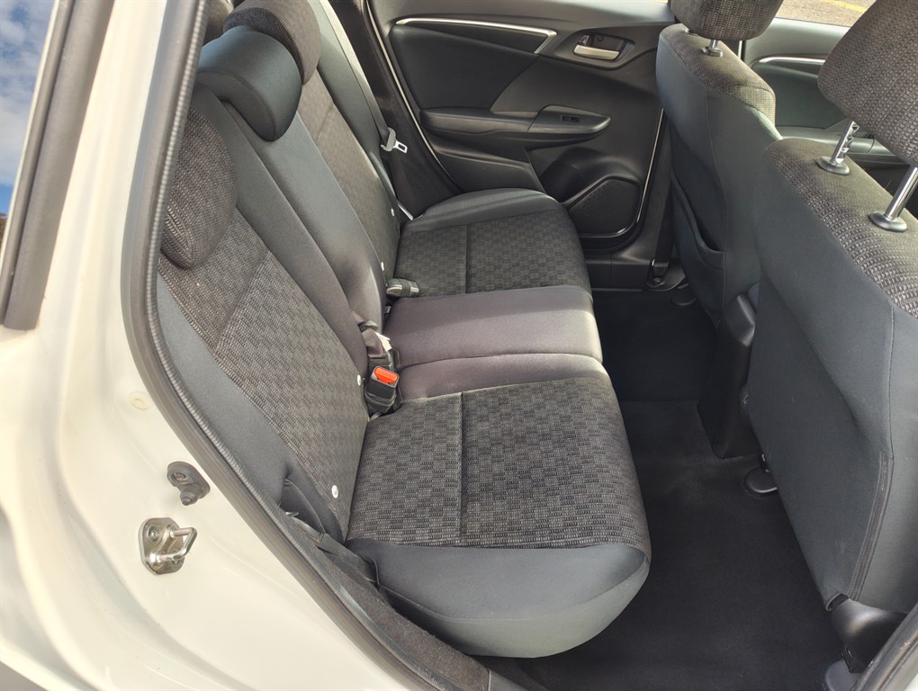 Used Honda Jazz 2016 for sale - 76240964: Photo 7