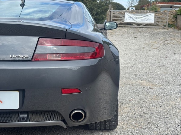 Used Aston Martin Vantage 2007 for sale - 75411164: Photo 16
