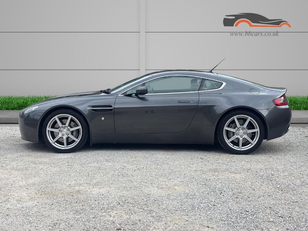 Used Aston Martin Vantage 2007 for sale - 75411164: Photo 2