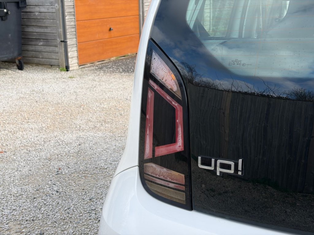 Used Volkswagen up! 2017 for sale - 77571467: Photo 11