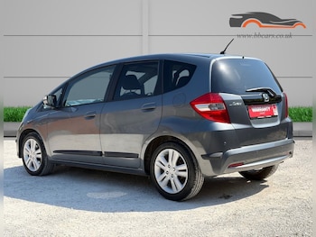 Used Honda Jazz 2015 for sale - 79449952: Photo