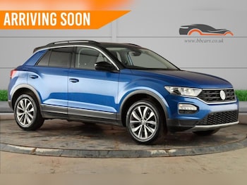 Used Volkswagen T-Roc 2019 for sale - 77302836: Photo