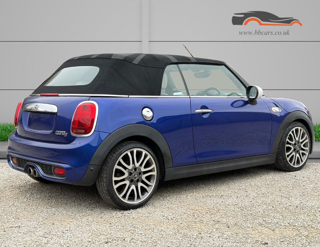 Used MINI Convertible 2018 for sale - 77780102: Photo 10