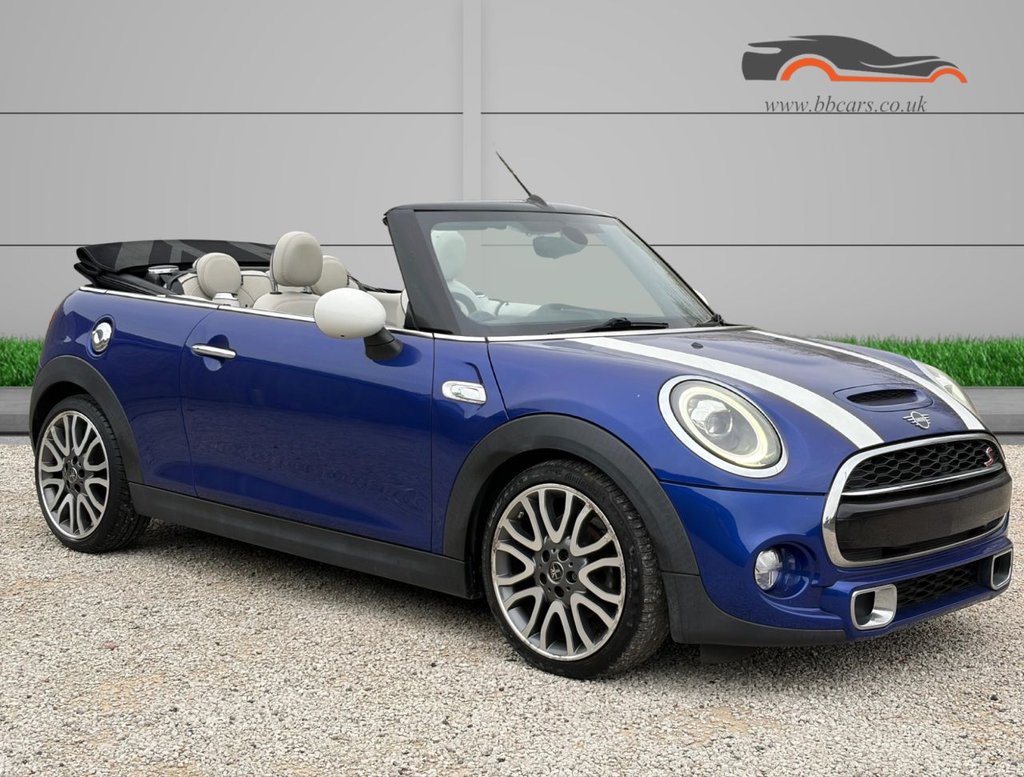 Used MINI Convertible 2018 for sale - 77780102: Photo 13