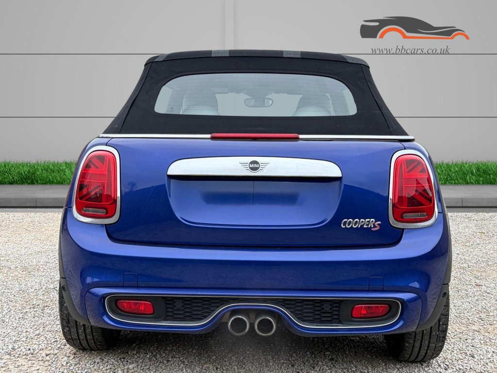 Used MINI Convertible 2018 for sale - 77780102: Photo 8