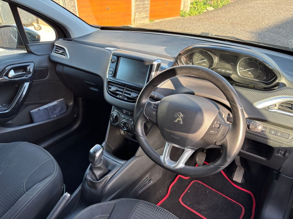 Used Peugeot 208 2016 for sale - 76509402: Photo 20