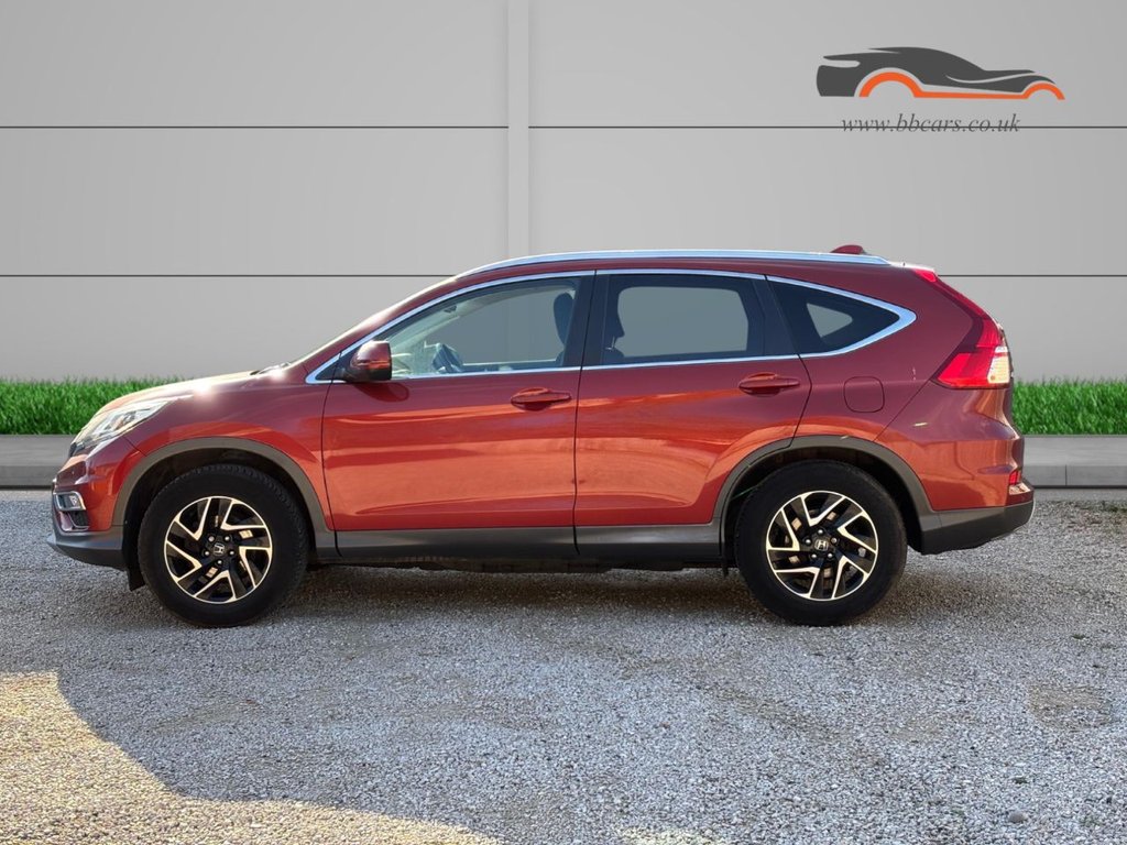 Used Honda CR-V 2017 for sale - 76604449: Photo 2