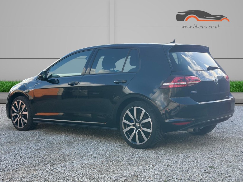 Used Volkswagen Golf 2015 for sale - 77014455: Photo 3