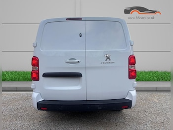 Used Peugeot Expert 2023 for sale - 76950229: Photo