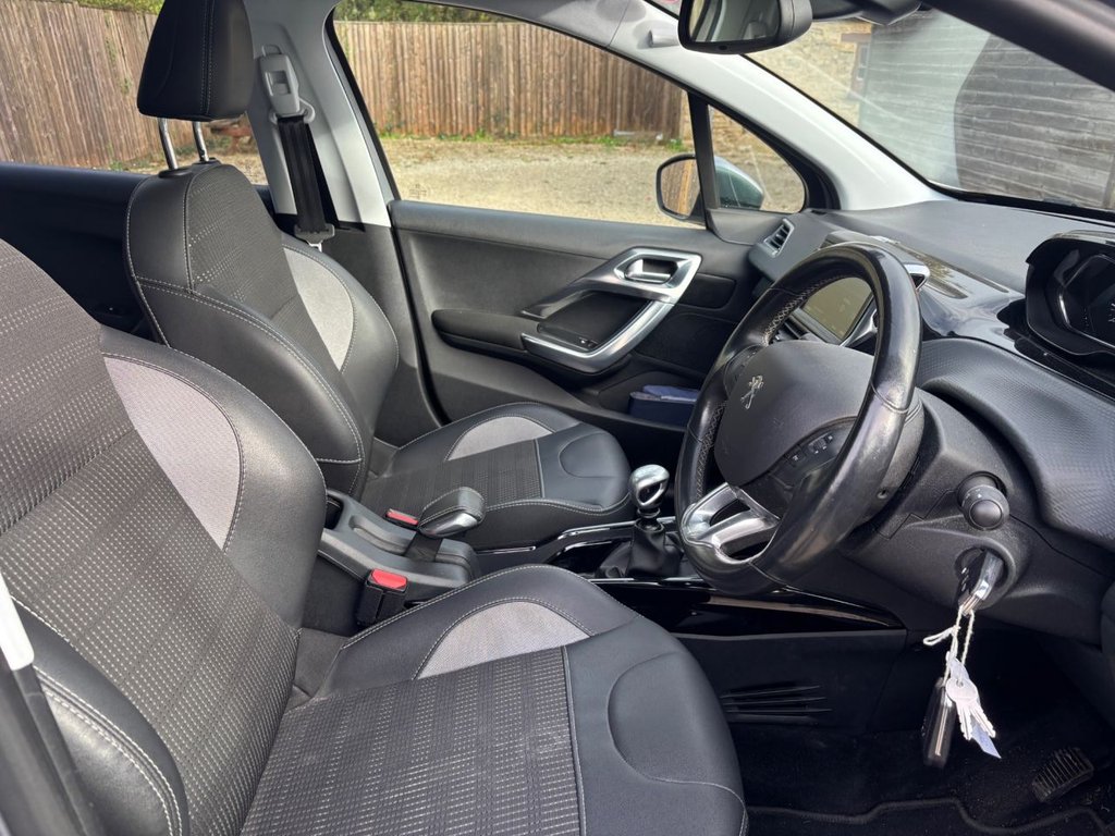 Used Peugeot 2008 2018 for sale - 76429608: Photo 17