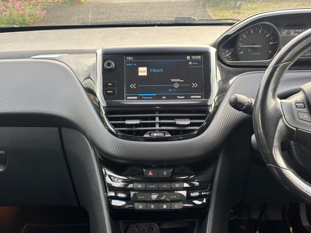 Used Peugeot 2008 2018 for sale - 76429608: Photo 20