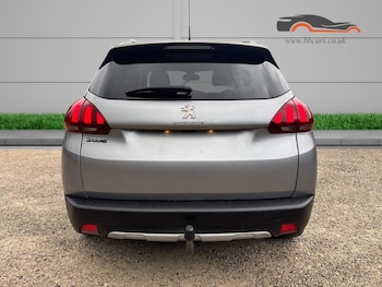 Used Peugeot 2008 2018 for sale - 76429608: Photo