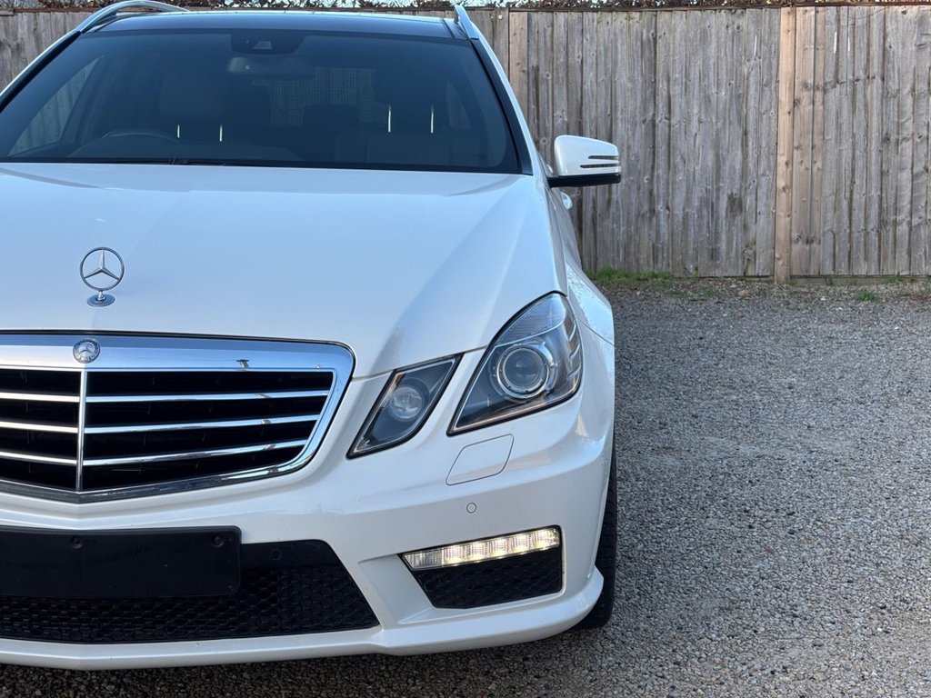 Used Mercedes-Benz E Class 2013 for sale - 76900271: Photo 12