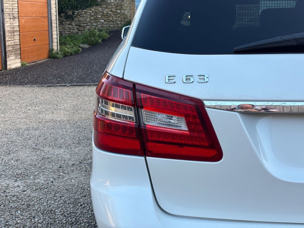 Used Mercedes-Benz E Class 2013 for sale - 76900271: Photo 13