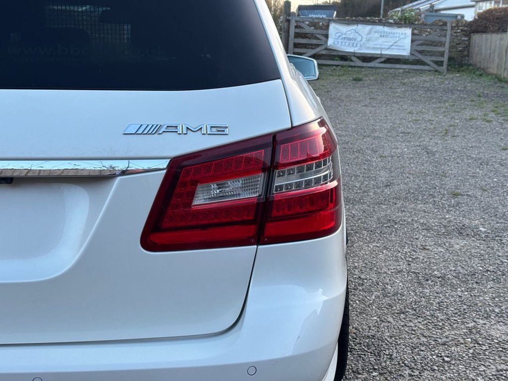 Used Mercedes-Benz E Class 2013 for sale - 76900271: Photo 14