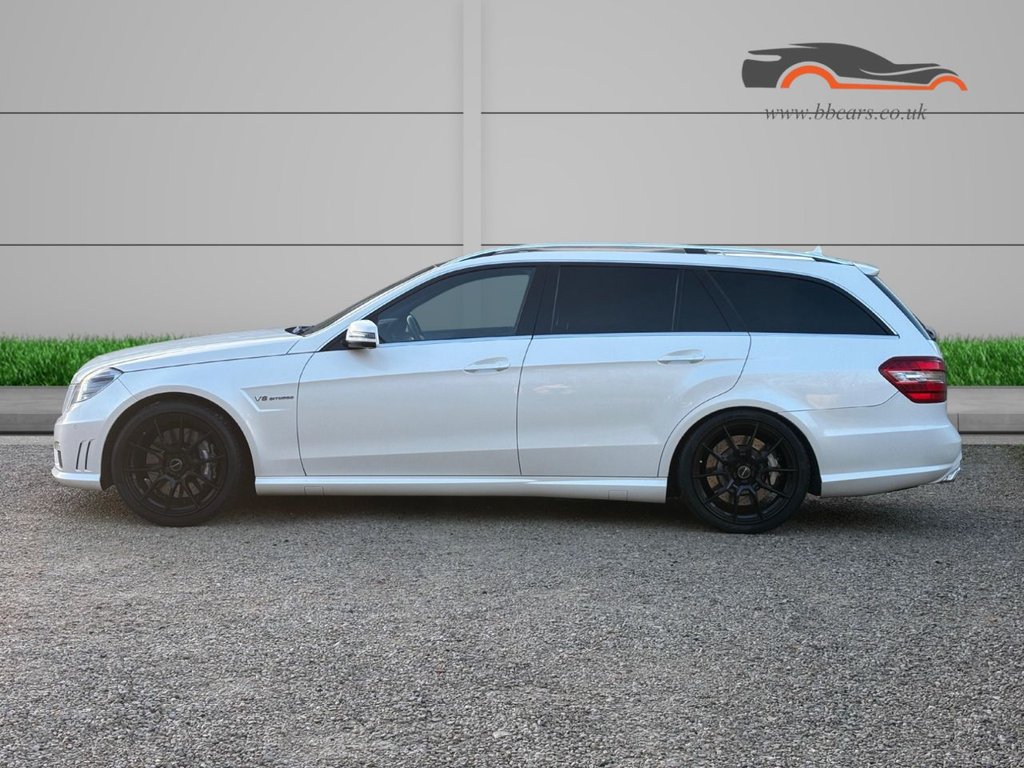 Used Mercedes-Benz E Class 2013 for sale - 76900271: Photo 2