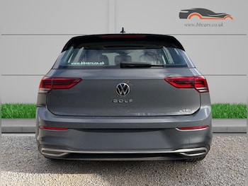 Used Volkswagen Golf 2023 for sale - 77571569: Photo