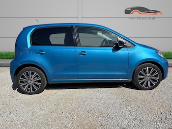 Used Volkswagen up! 2018 for sale - 75936937: Photo