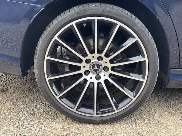 Used Mercedes-Benz E Class 2020 for sale - 72564044: Photo 14