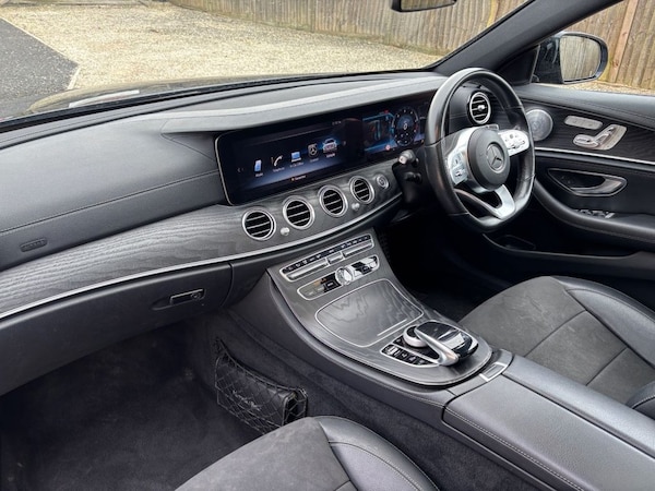 Used Mercedes-Benz E Class 2020 for sale - 72564044: Photo 17