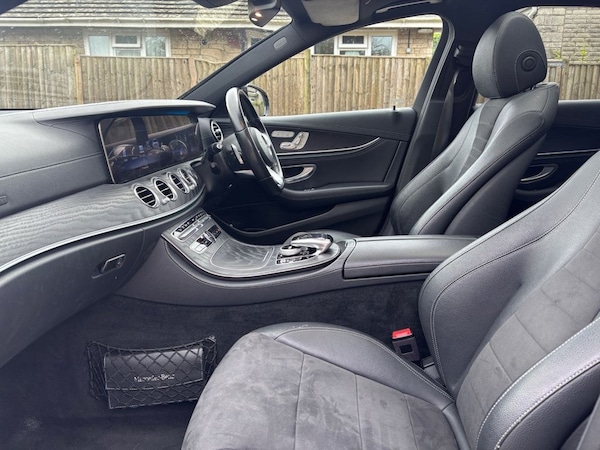 Used Mercedes-Benz E Class 2020 for sale - 72564044: Photo 18