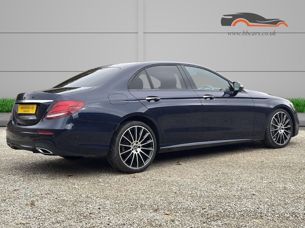 Used Mercedes-Benz E Class 2020 for sale - 72564044: Photo 4
