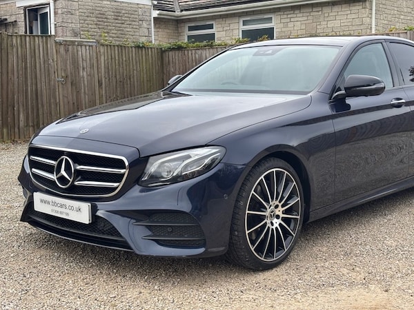 Used Mercedes-Benz E Class 2020 for sale - 72564044: Photo 8