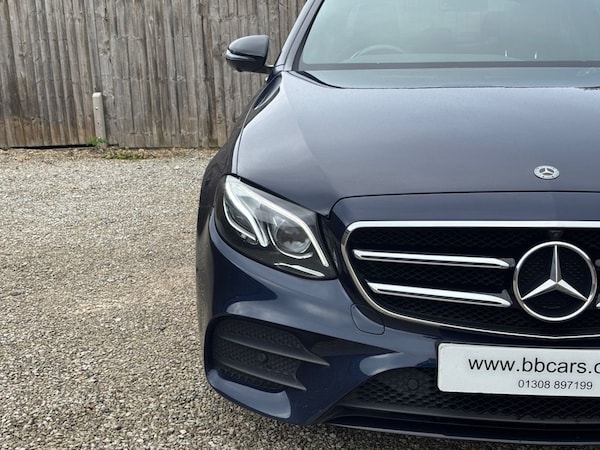Used Mercedes-Benz E Class 2020 for sale - 72564044: Photo 9