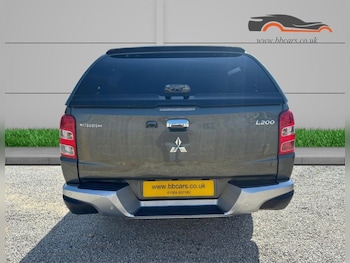 Used Mitsubishi L200 2018 for sale - 76520430: Photo