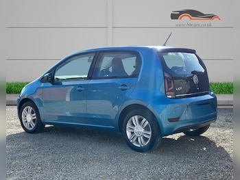 Used Volkswagen up! 2018 for sale - 76396499: Photo