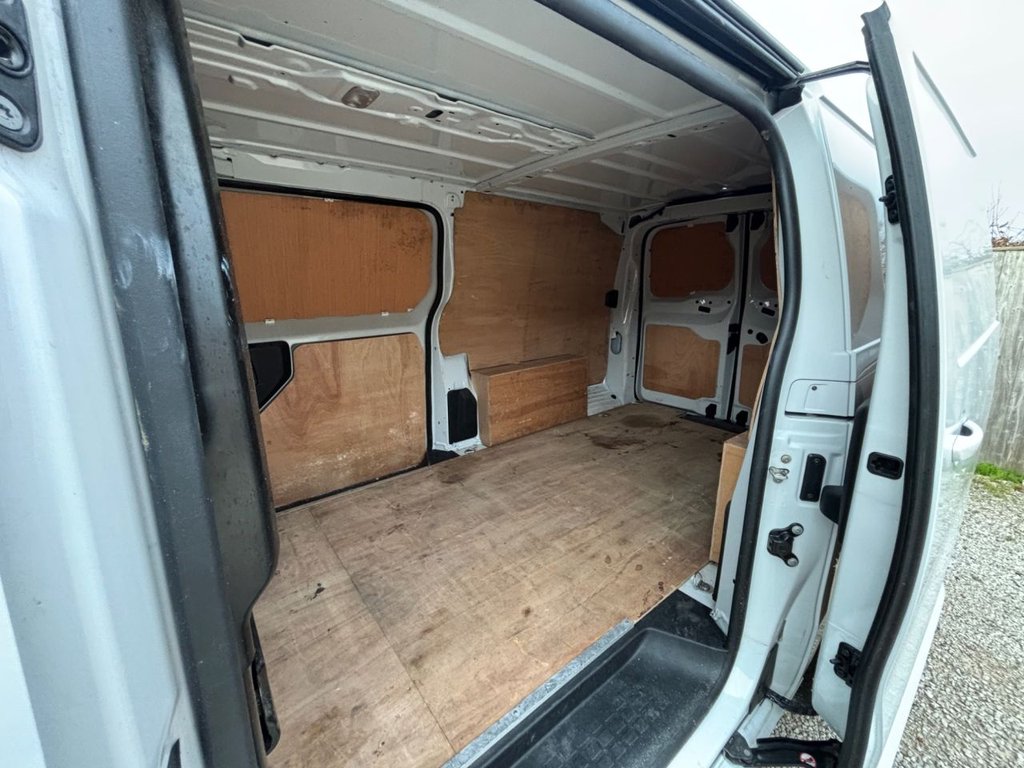 Used Vauxhall Vivaro 2023 for sale - 76950346: Photo 11