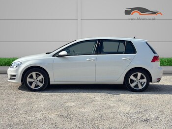 Used Volkswagen Golf 2016 for sale - 75502944: Photo